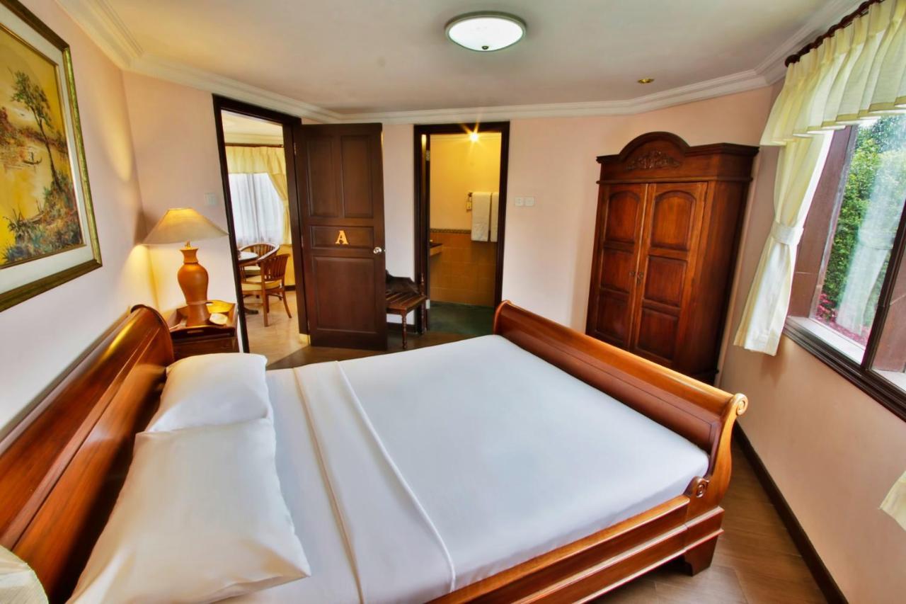 Hotel The Jayakarta Cisarua Puncak Esterno foto