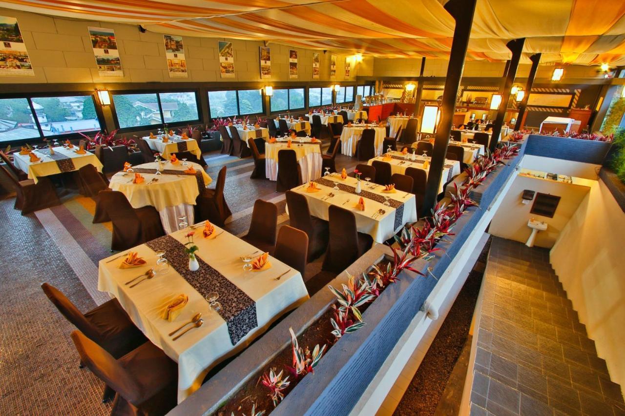 Hotel The Jayakarta Cisarua Puncak Esterno foto
