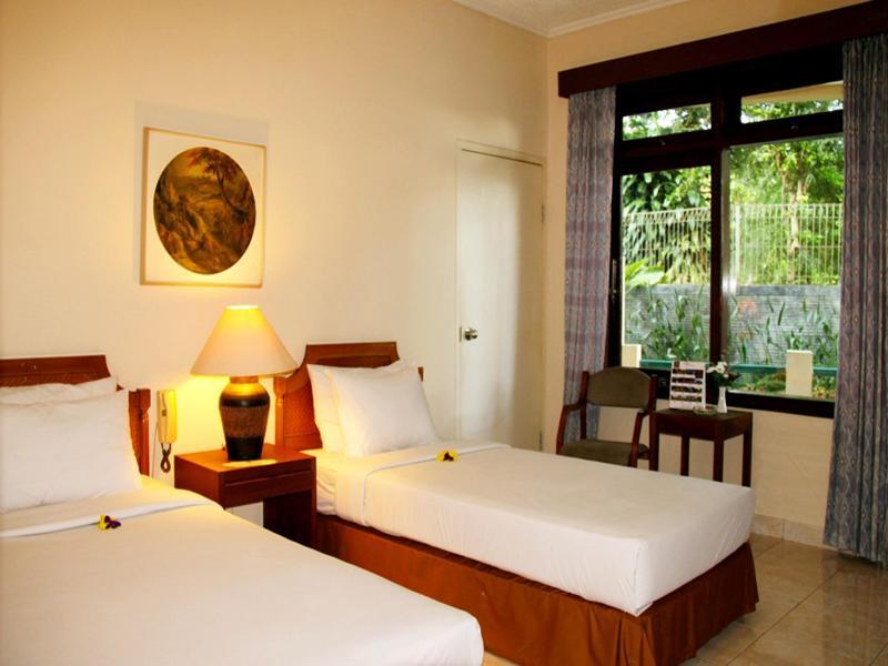 Hotel The Jayakarta Cisarua Puncak Esterno foto